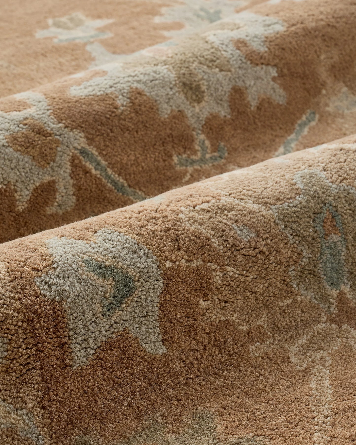 Billie Wool Rug - 5' x 8' / Chestnut
