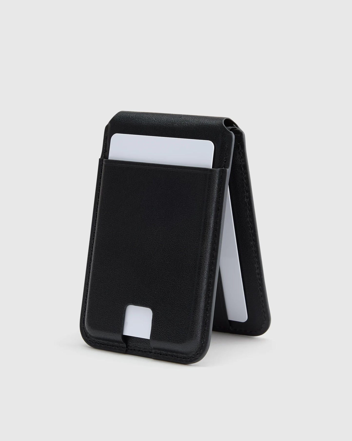 Leather MagSafe Wallet & Phone Stand - One Size / Cognac