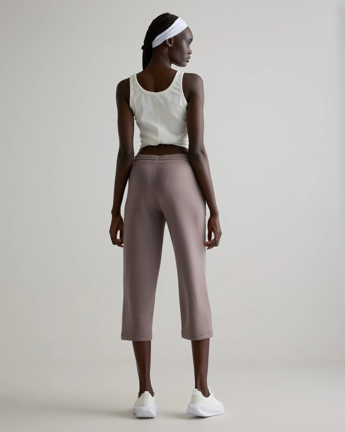 CloudComfort High-Rise Cropped Sweatpants - XS / Pebble Beige