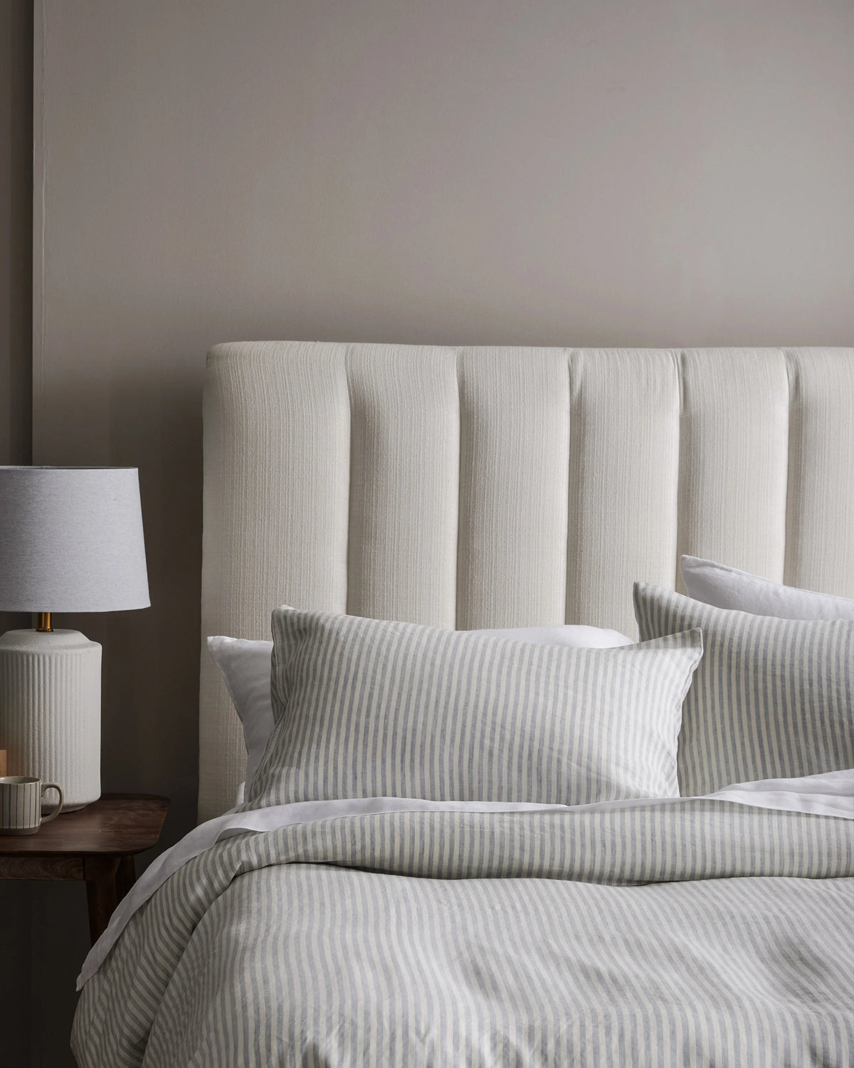 European Linen Stripe Deluxe Bedding Bundle - Twin / Willowleaf/White Stripe