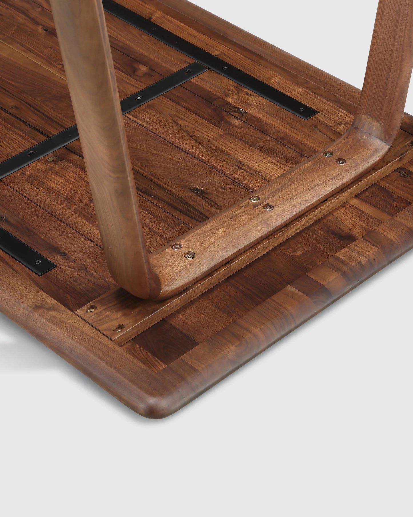 Solid Wood Dining Table with Rounded Legs - One Size / Natural Oak