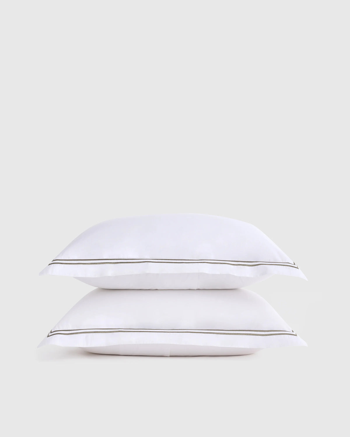 Organic Crisp Percale Embellished Sham Set - Standard / White/Navy