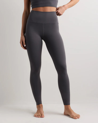 Ultra-Form High-Rise Legging - XS / Black