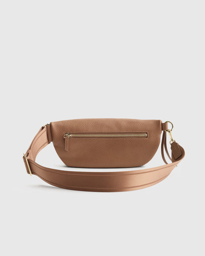Quinn Sling Bag - One Size / Cognac