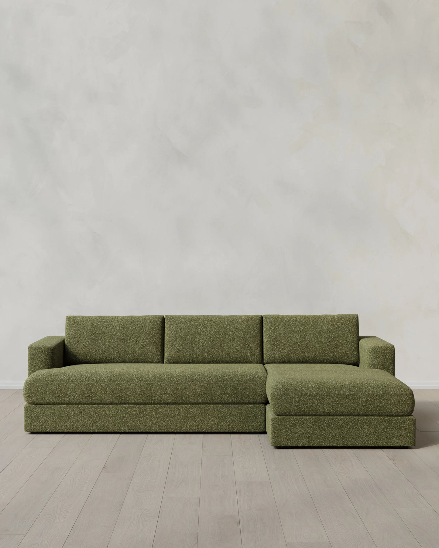 Sierra Curved Arm Chaise Sectional in Performance Boucle - Right Arm / Linen