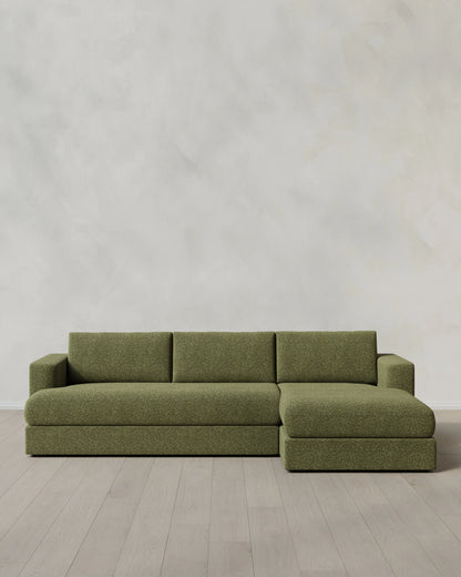 Sierra Curved Arm Chaise Sectional in Performance Boucle - Right Arm / Linen