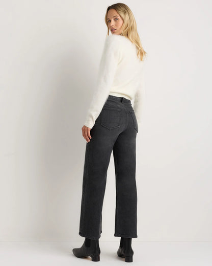 Luna Stretch Relaxed Straight Jeans - 24 / Cool Blue