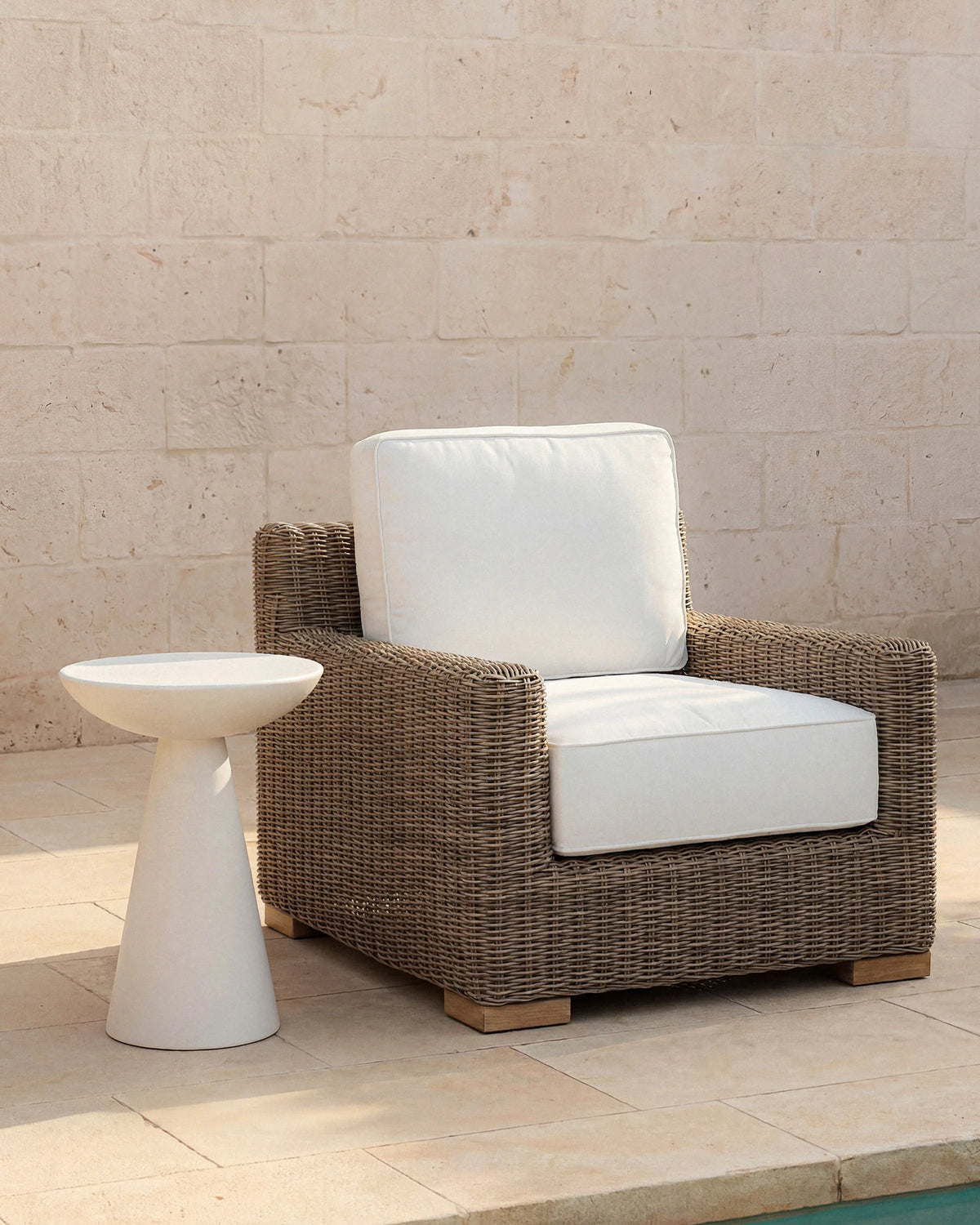 Classic All-Weather Wicker Outdoor Lounge Chair - One Size / Natural Weave
