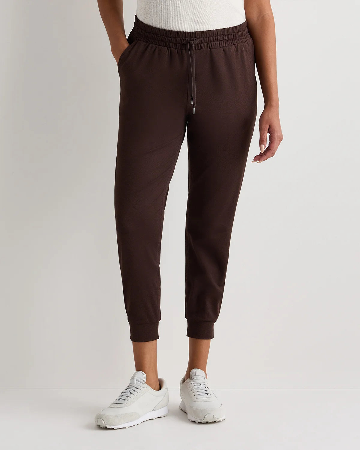 Flowknit Mid-Rise Joggers - XS / Black