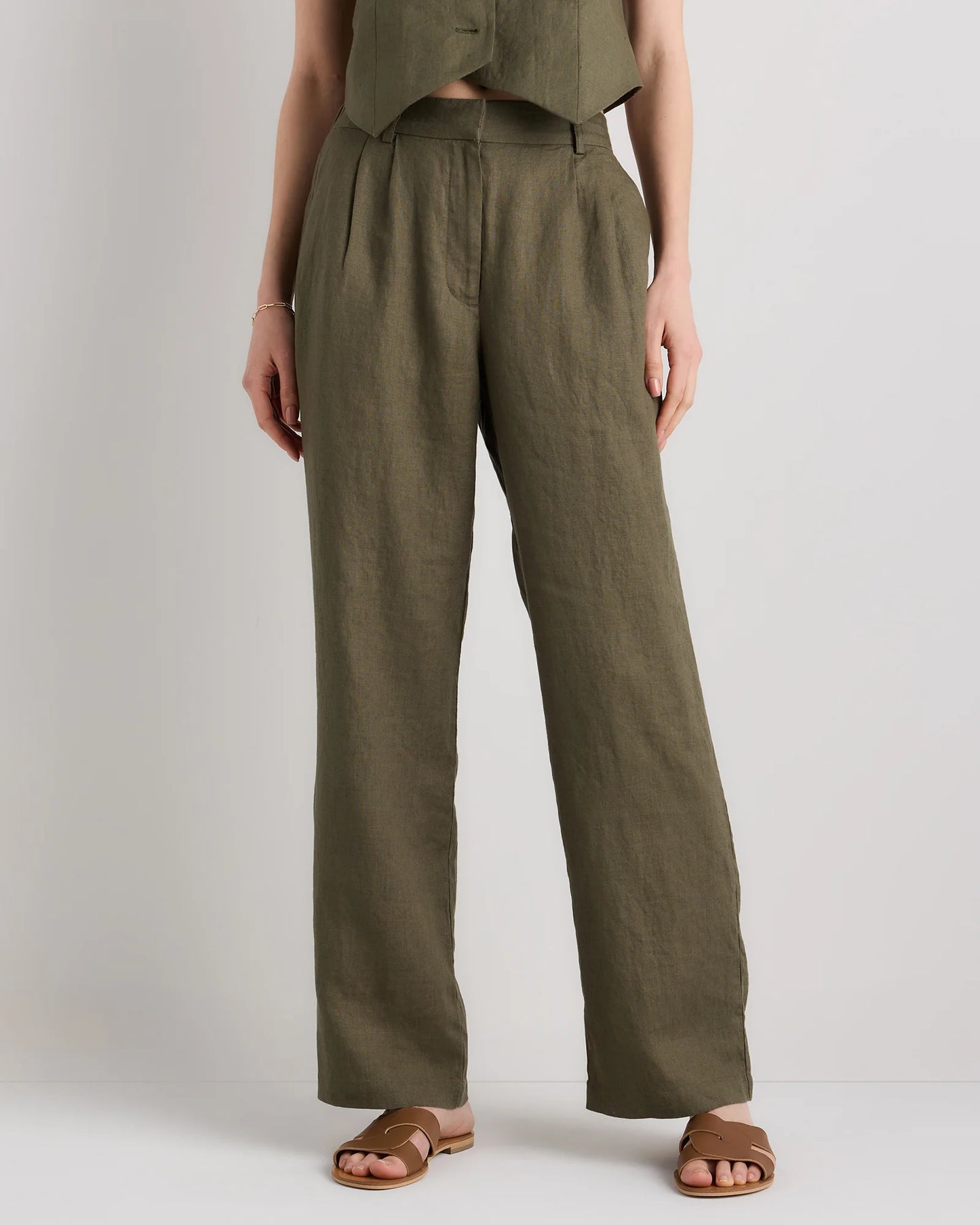100% European Linen Pleated Trouser - 0 / Bayberry Olive