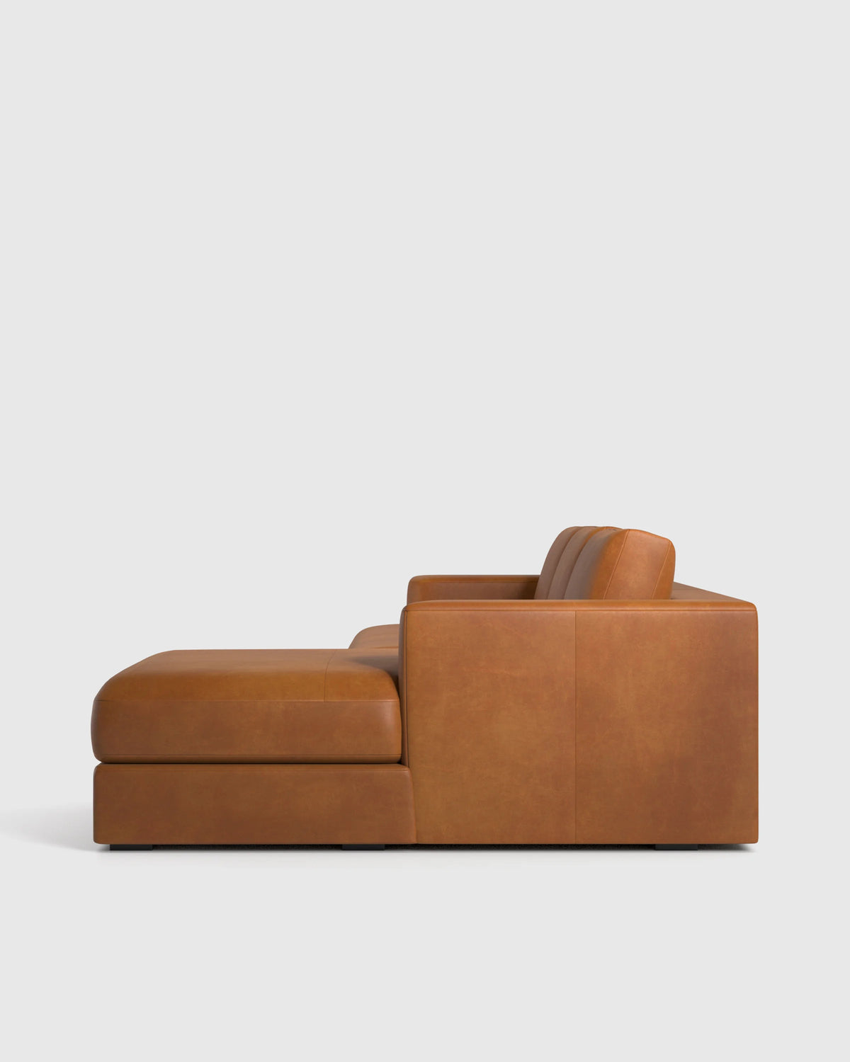Sierra Curved Arm Chaise Sectional in Leather - Right Arm / Auburn