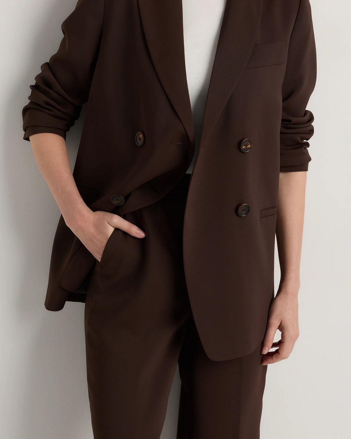 Stretch Crepe Relaxed Double-Breasted Blazer - XS / Sand