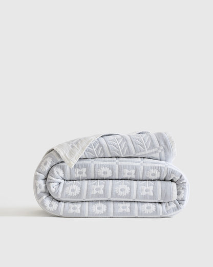 Organic Cotton Jacquard Floral Coverlet - Twin / Blue Fog