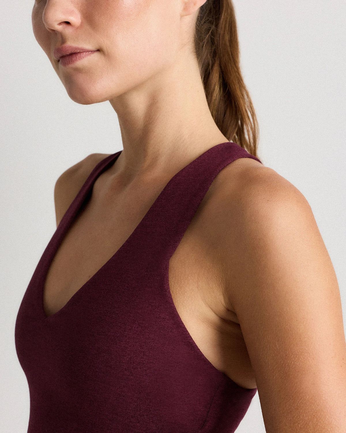 Ultra-Soft V-Neck Cropped Tank - XS / Heather Navy