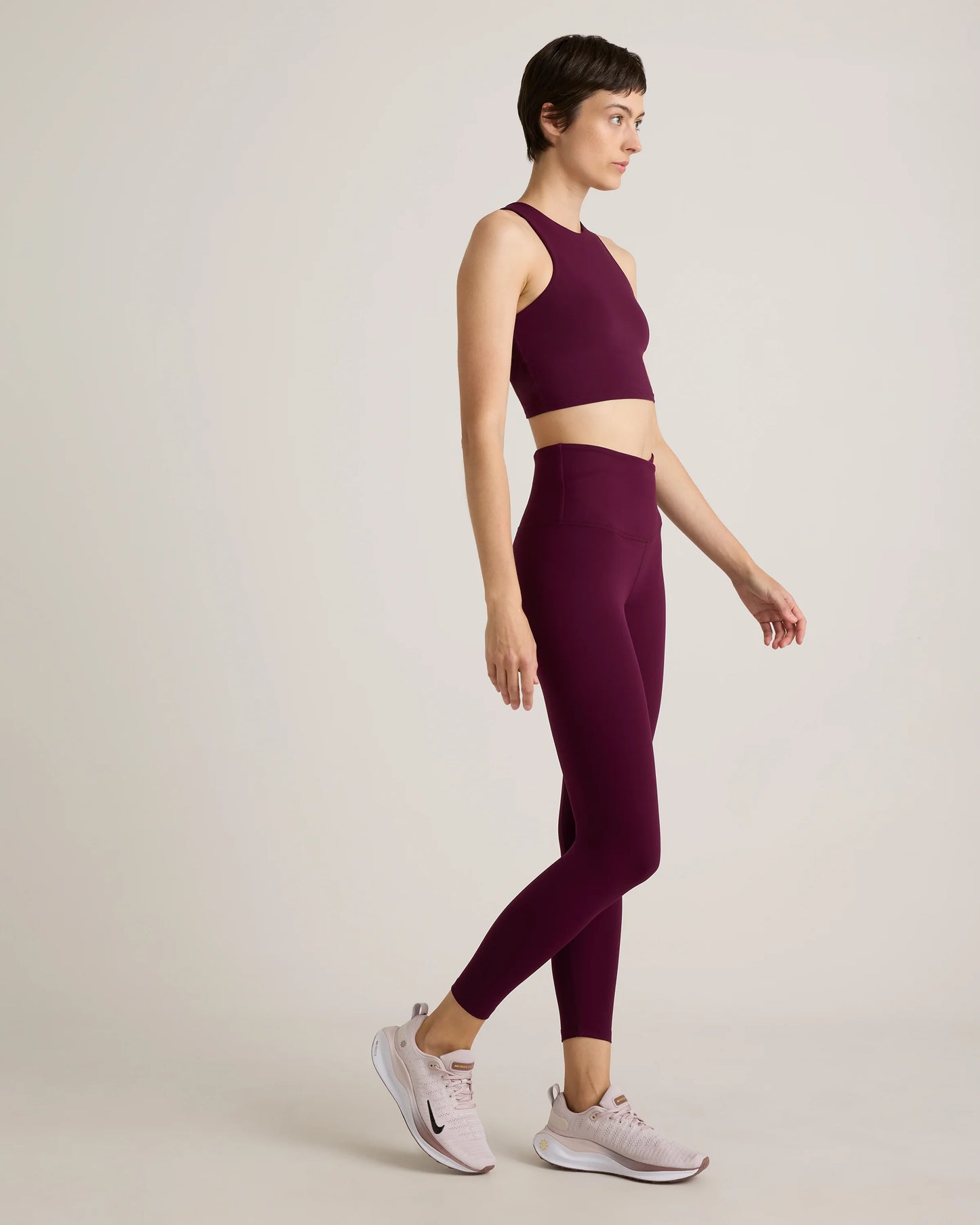 Ultra-Form High-Rise Crossover Legging - XS / Dark Coal