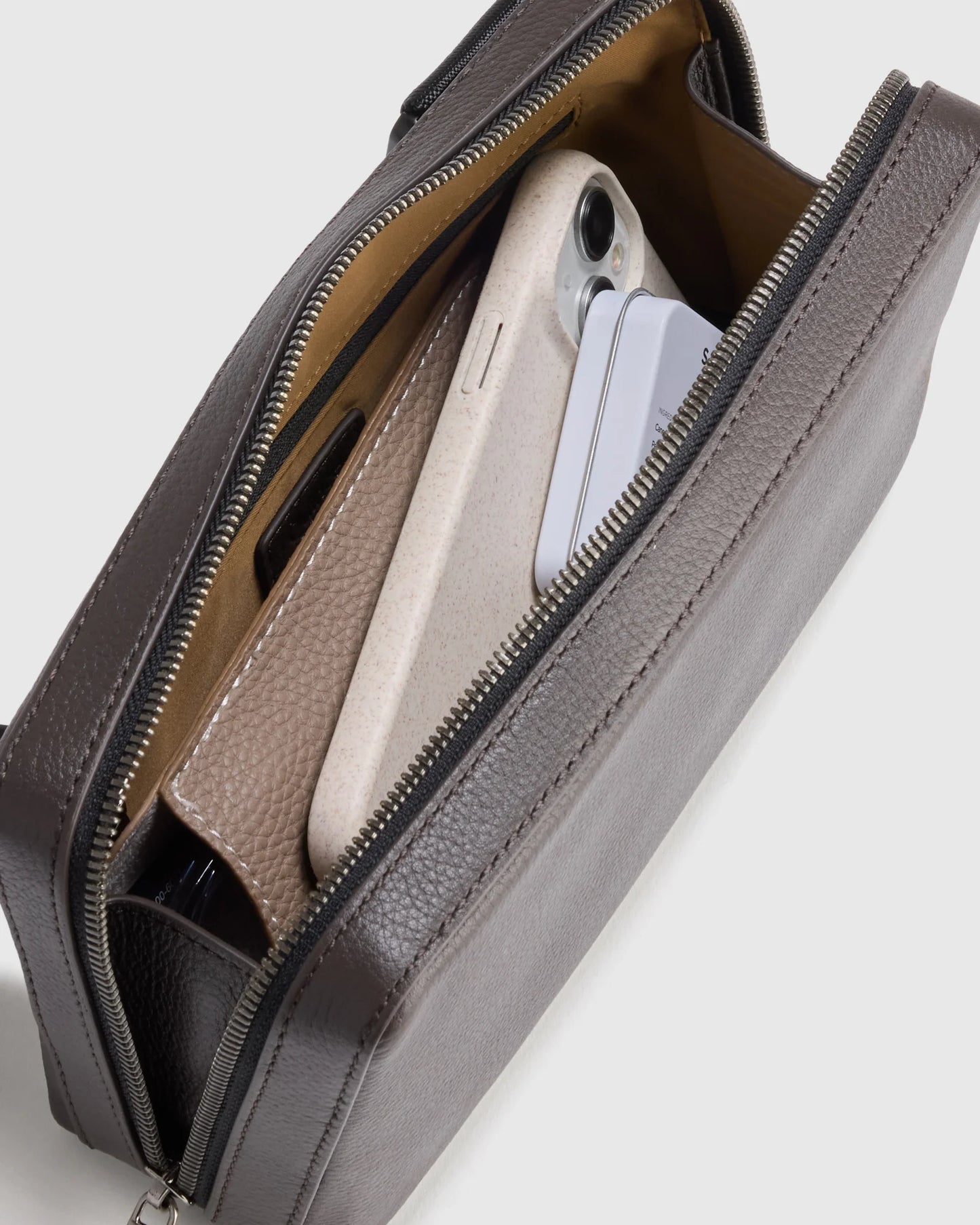 Excursion Italian Leather Sling - One Size / Hickory