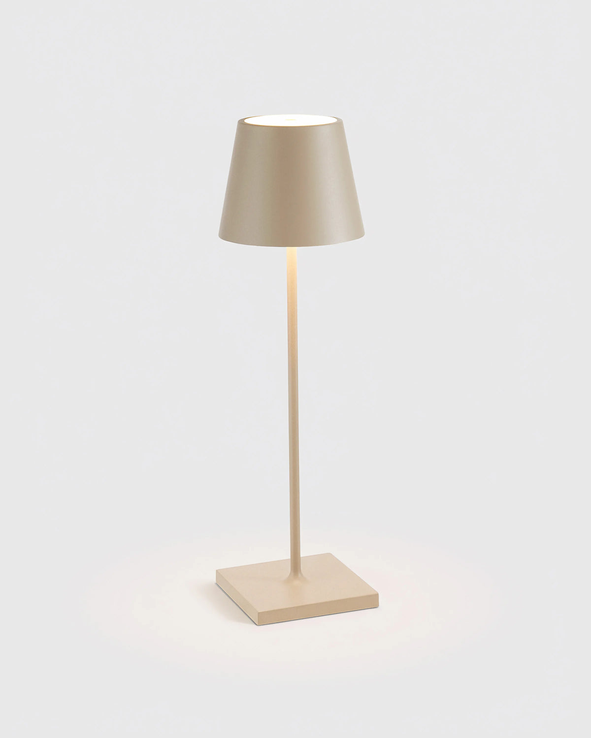 Poldina Pro Rechargeable Table Lamp by Zafferano - Regular / White