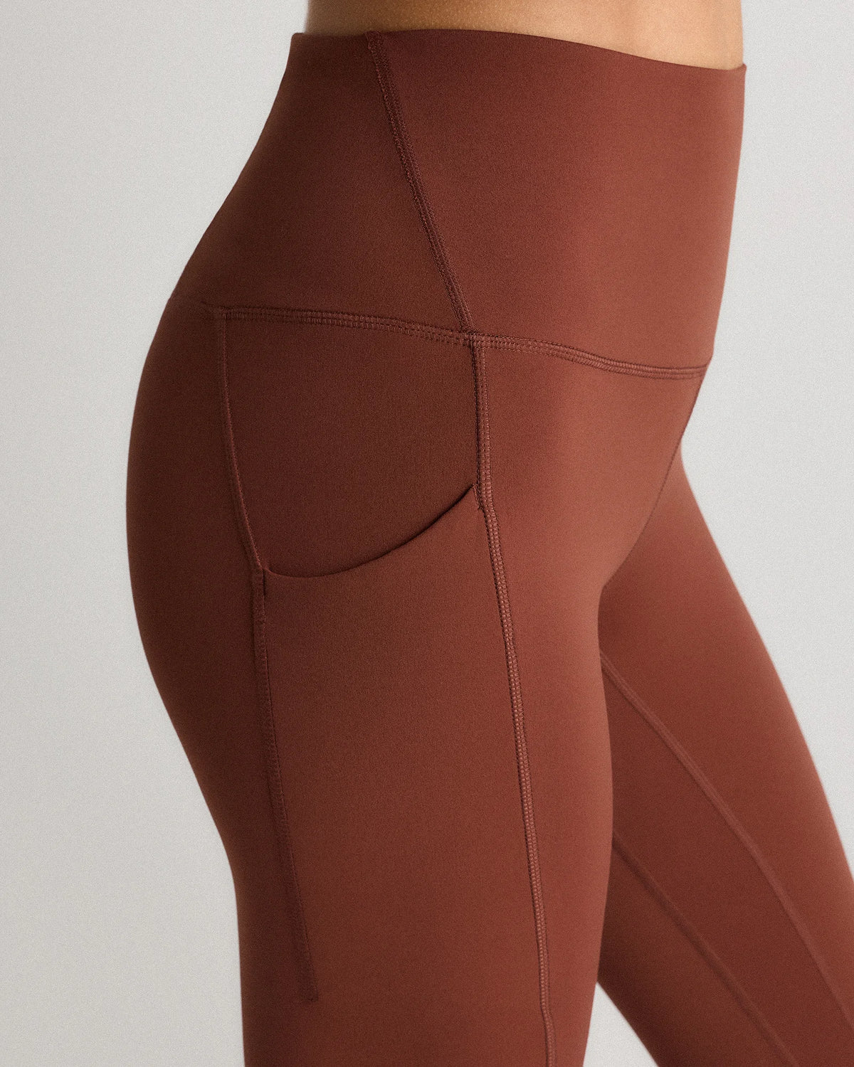 Ultra-Form High-Rise Pocket Legging - XS / Black