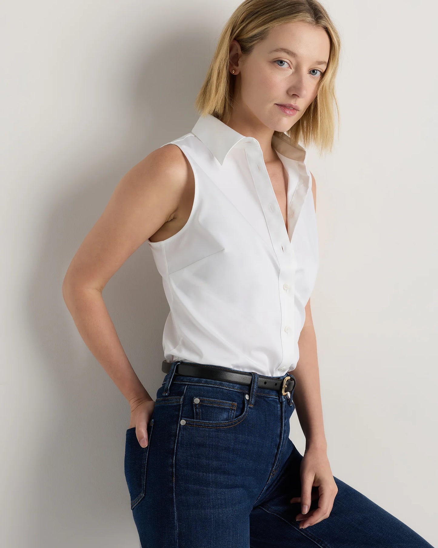 Organic Stretch Cotton Tailored Sleeveless Shirt - XS / Classic White
