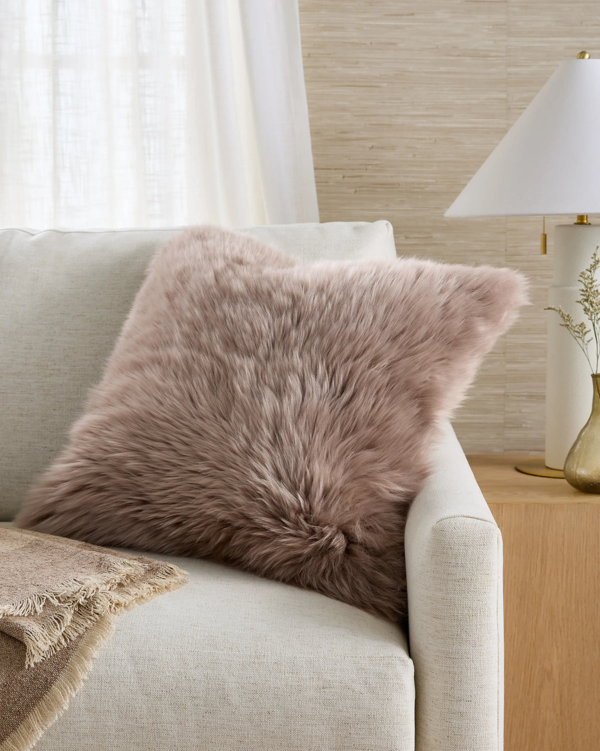 Natural Sheepskin Accent Pillow Cover - 20x20 / Ivory