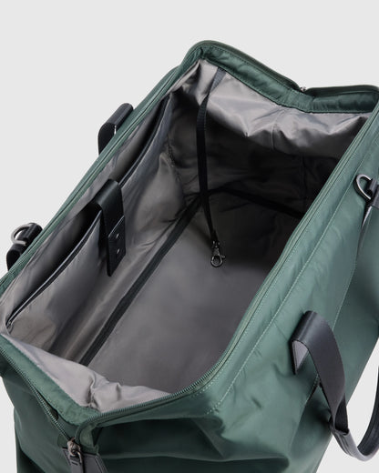 Voyage Nylon Dual Compartment Weekender - One Size / Black