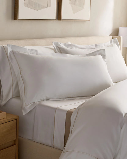 Signature Giza Cotton Sateen Embroidered Duvet Cover - Twin / White/Dried Sage