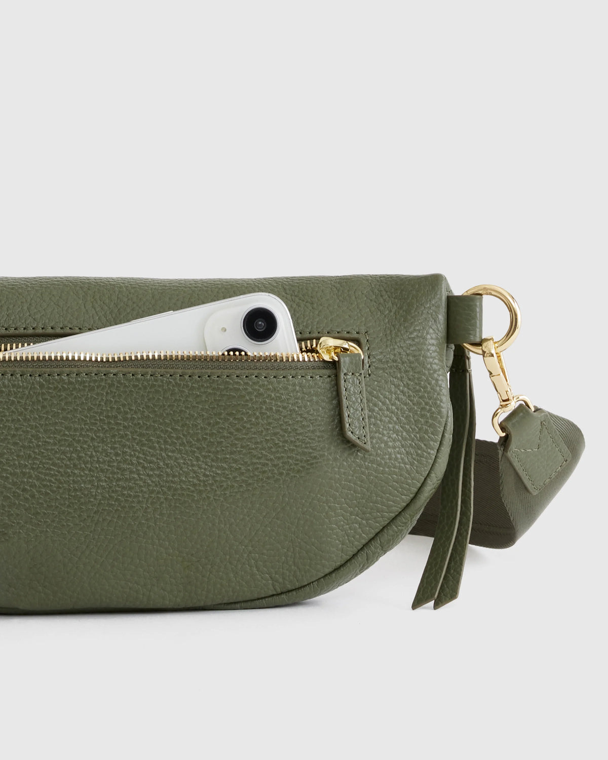 Quinn Sling Bag - One Size / Cognac