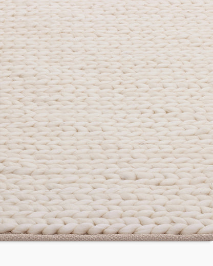 Chunky Hand Braided Wool Rug - 3' x 5' / Neutral