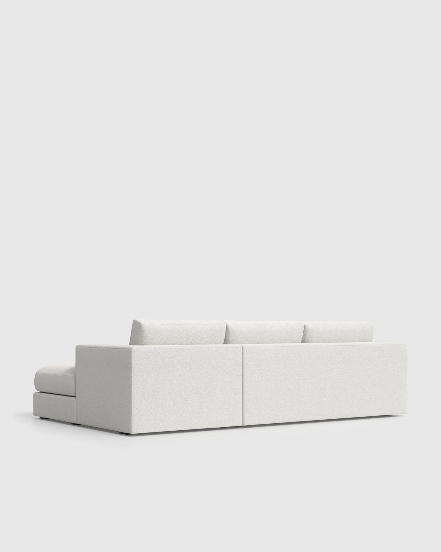 Sierra Curved Arm Chaise Sectional in Performance Boucle - Right Arm / Linen