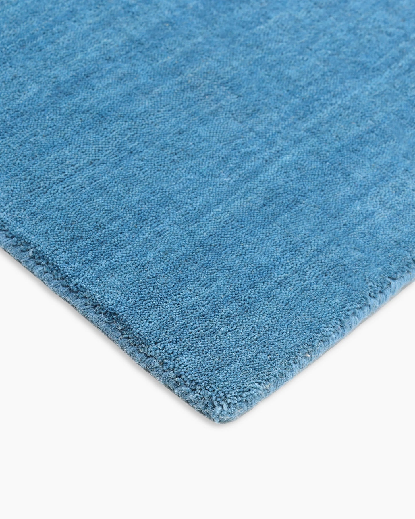 Dakota Hand-Loomed Wool Rug - 4' x 6' / Ivory