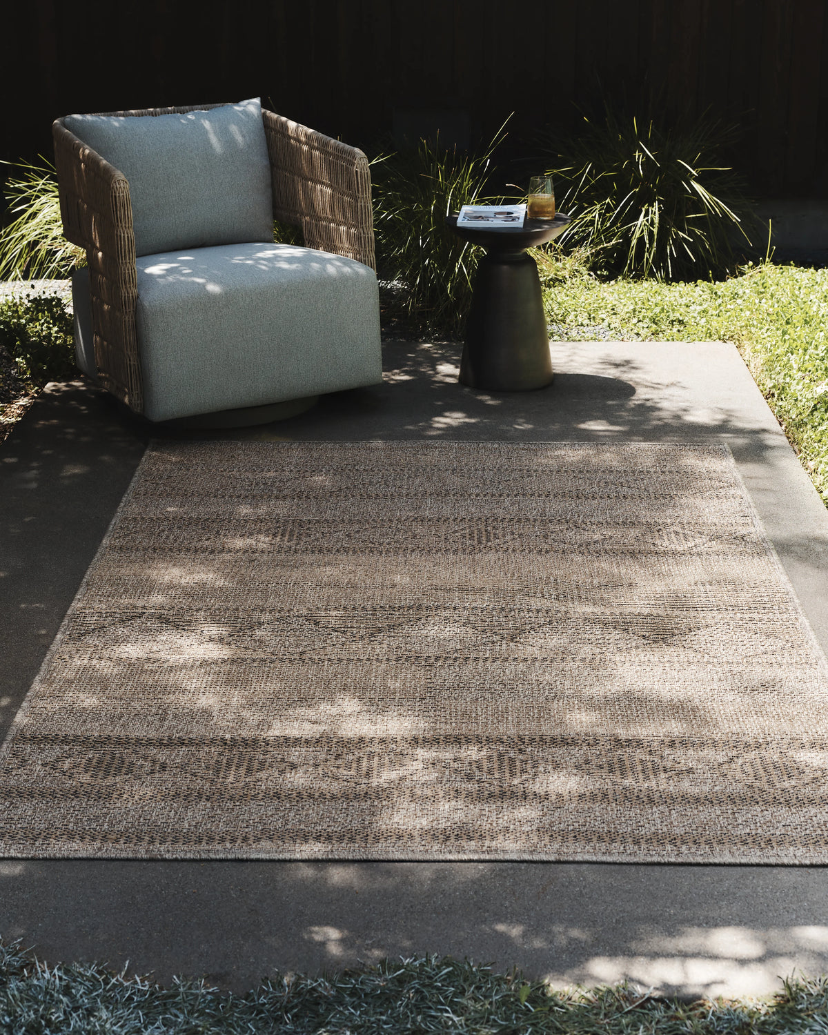 Wheatley Indoor/Outdoor Rug - 3'3" x 5' / Ivory