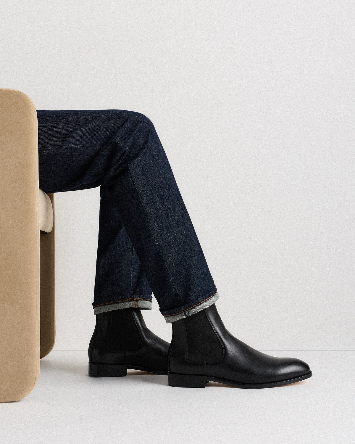 Essential Leather Dress Chelsea Boot - 7 / Black