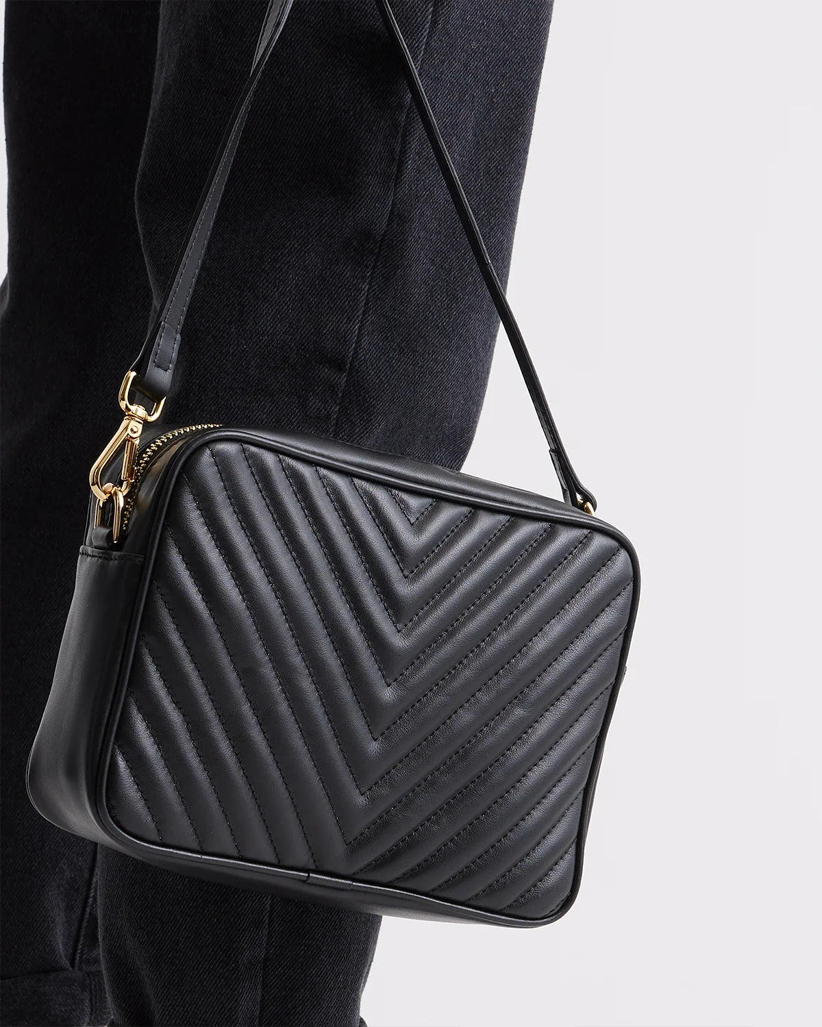 Italian Leather Quilted Crossbody Bag - One Size / Black