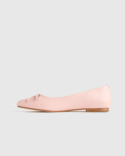 Italian Leather Pointed Bow Flat - 5 / Shell Pink
