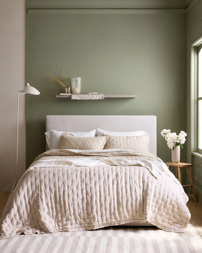 European Linen Dream Quilt - Twin / White