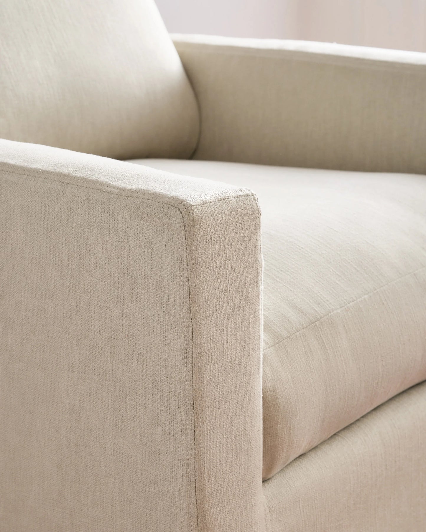 Ellery Slipcover Chair in Performance Linen - One Size / Sand