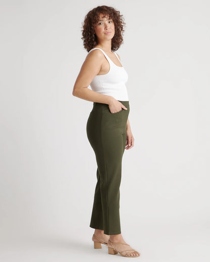 Ultra-Stretch Ponte Straight Leg 4-Pocket Pants - XS / Black