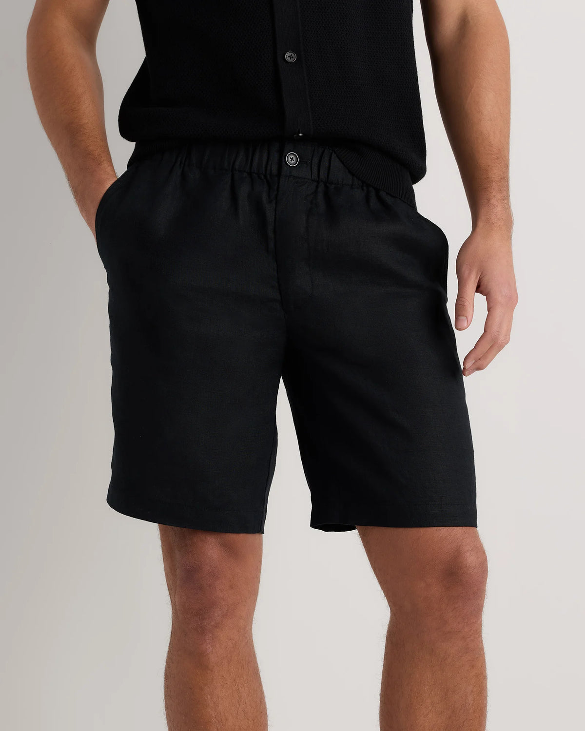 100% European Linen Shorts - 9" - S / Black