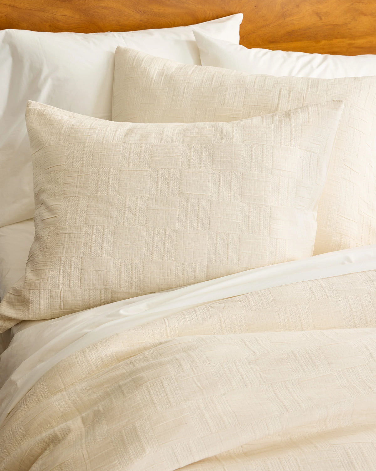 Checkered Matelasse Sham Set - Standard / Undyed