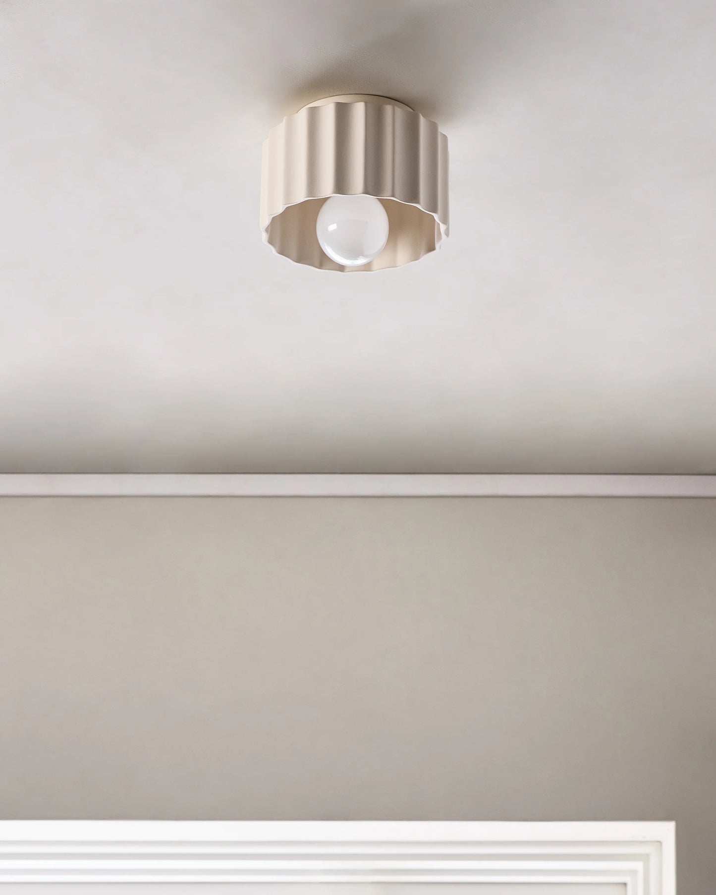 Scalloped Ceramic Flush Mount / Sconce - 8" / Natural