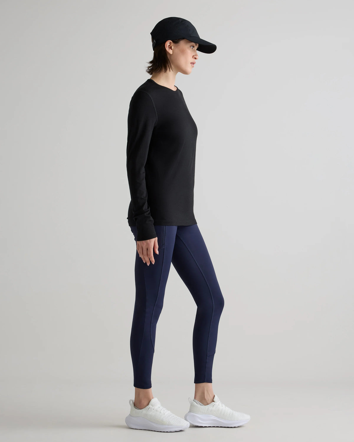 100% Merino Wool All-Season Long Sleeve Base Layer - XS / Black