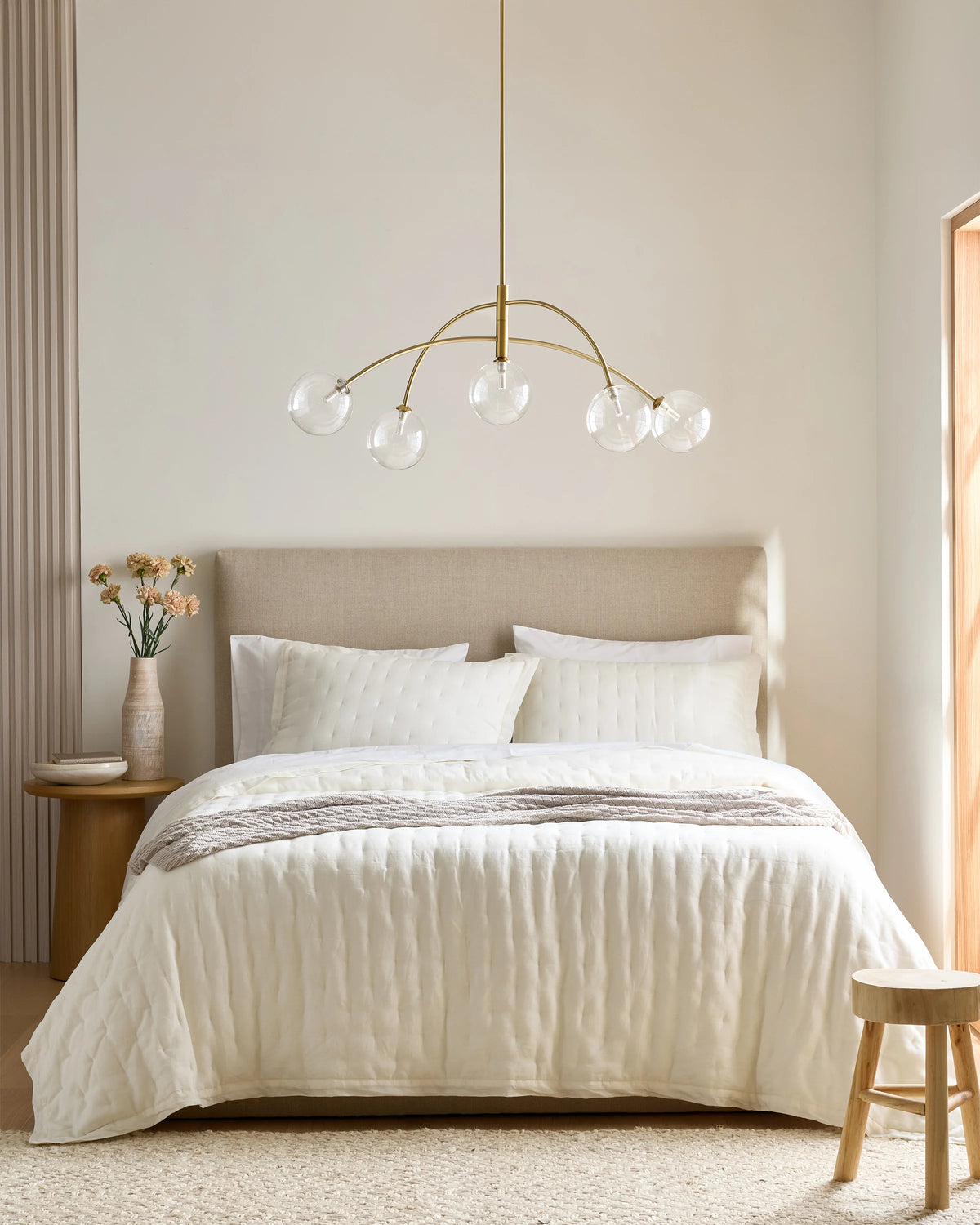 European Linen Dream Quilt - Twin / White