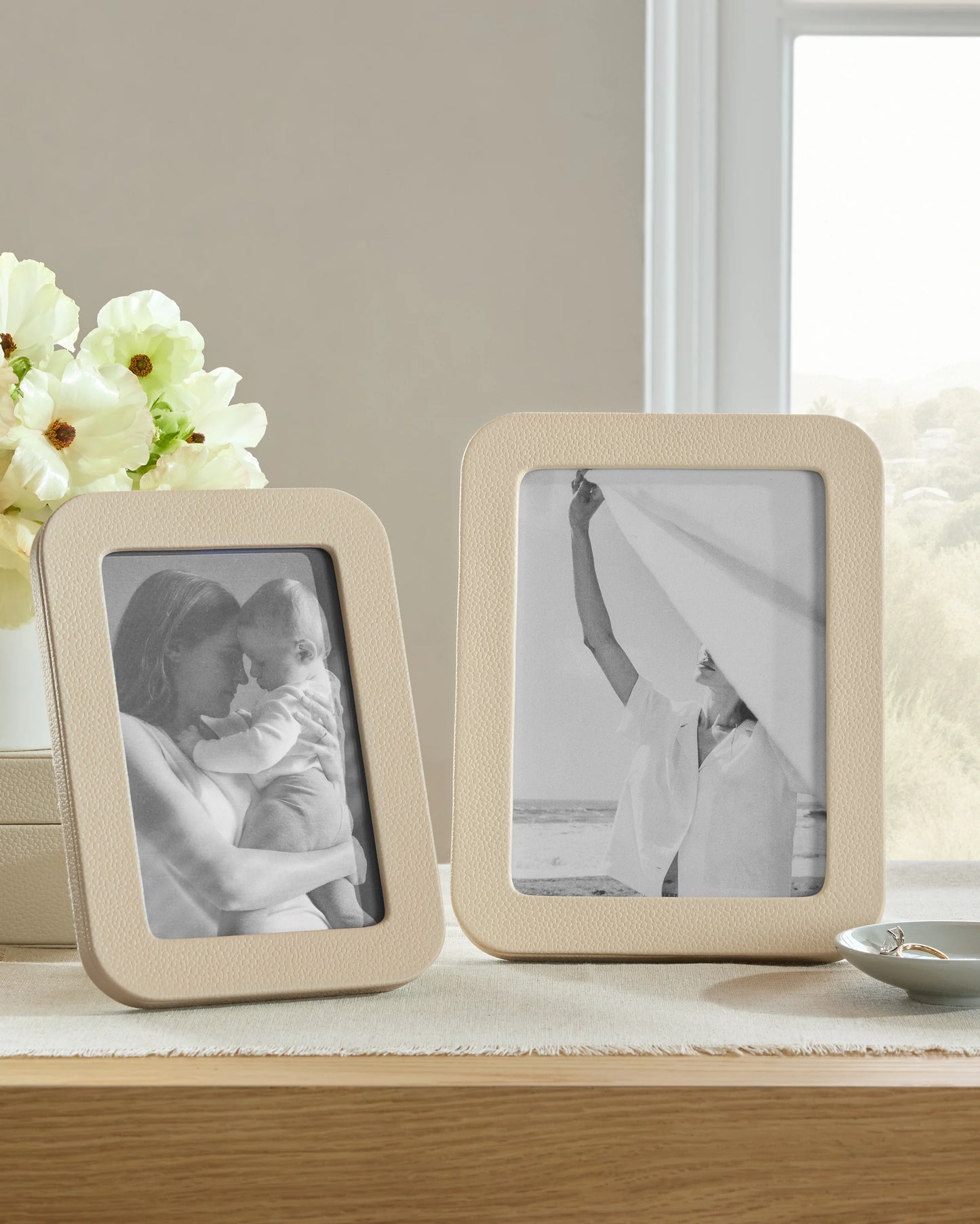 Shagreen Leather Picture Frames - 4x6 photo / Blush
