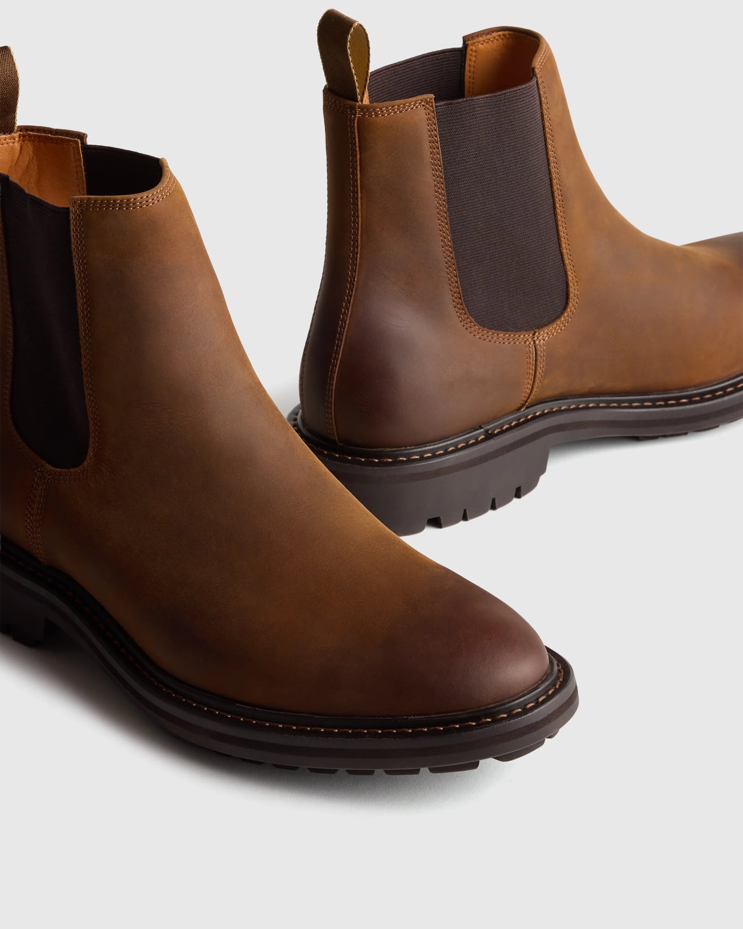 Rugged Leather Lug Sole Chelsea Boot - 7 / Firewood