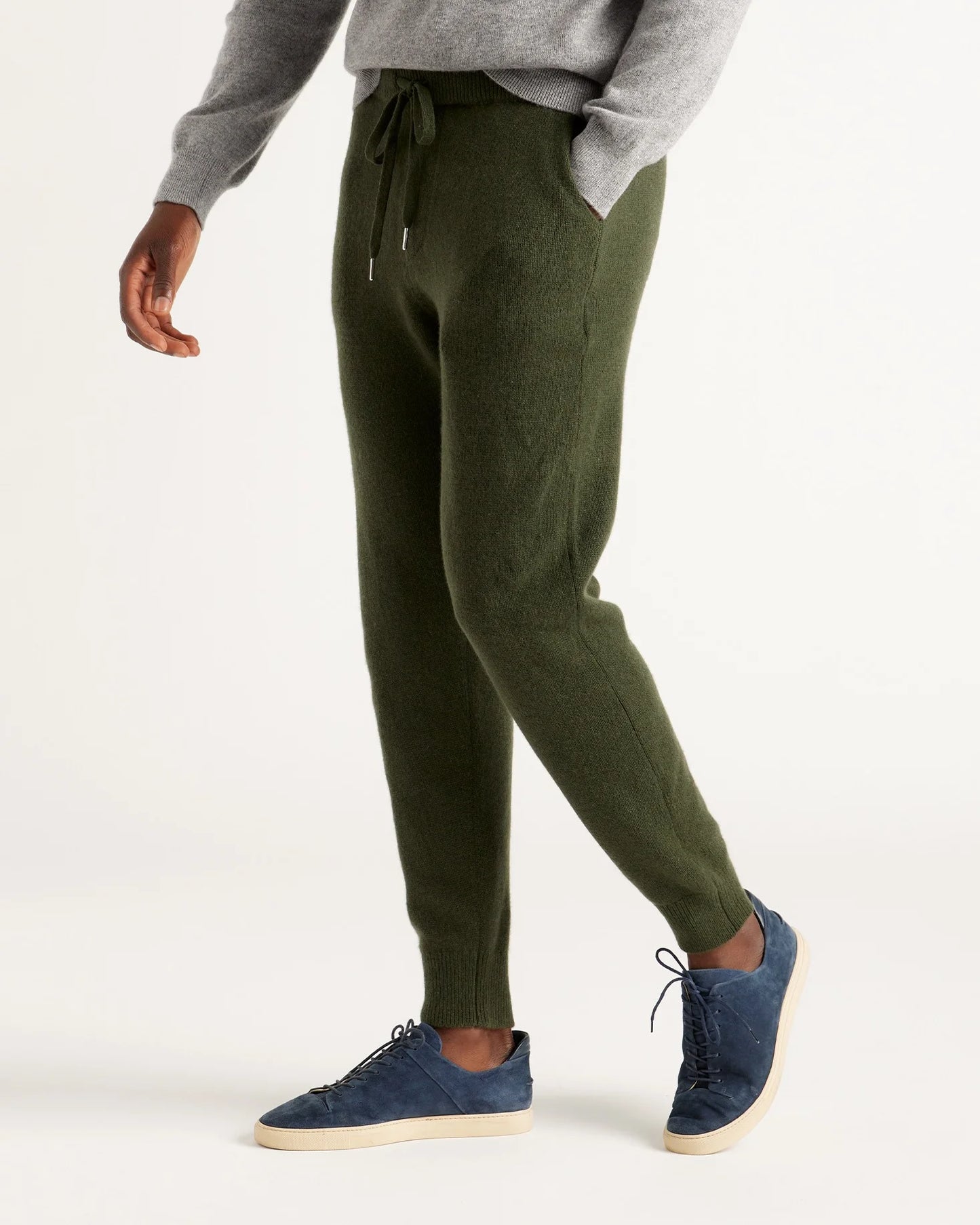 Mongolian Spring Cashmere Jogger - S / Olive