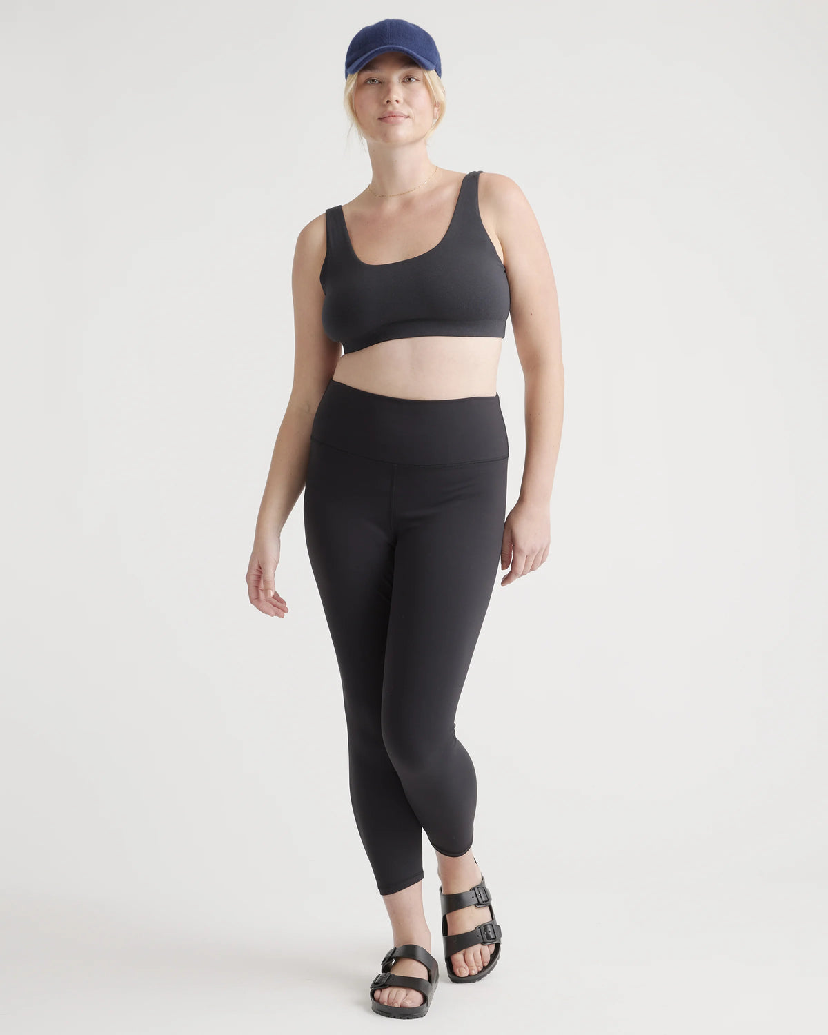 Ultra-Form High-Rise Legging - XS / Black