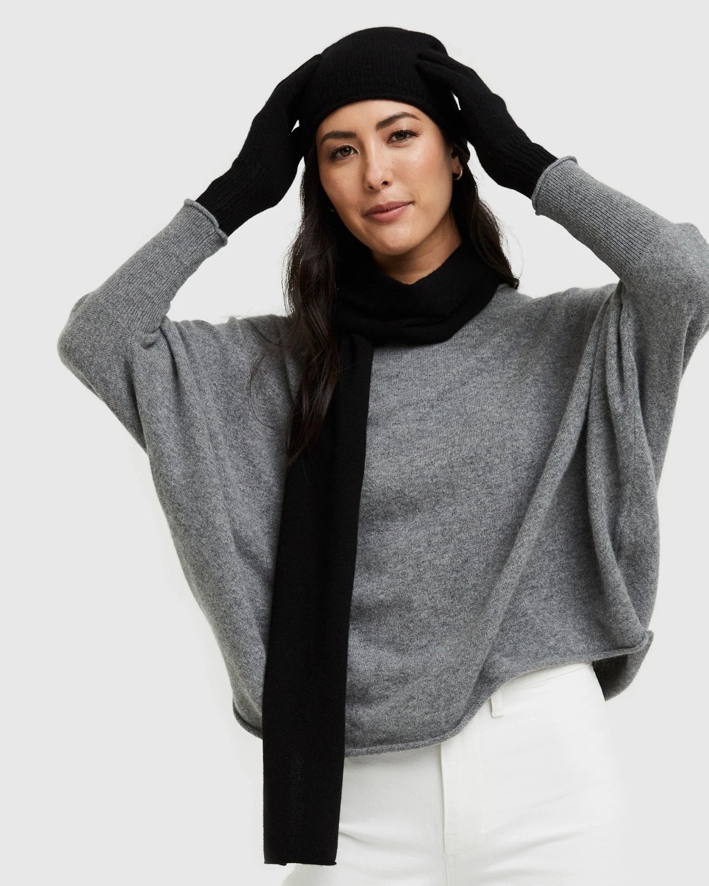 Mongolian Cashmere Slouchy Beanie - One Size / Black