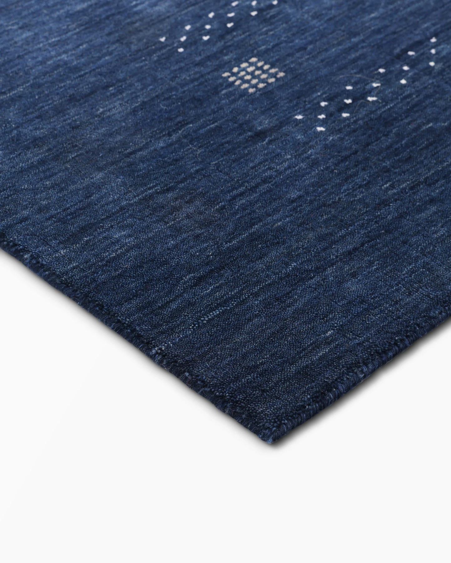 Dakota Hand-Loomed Wool Rug - 4' x 6' / Ivory