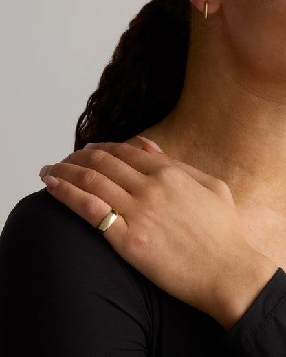 Low Dome Band - 6mm - 6 / Yellow Gold