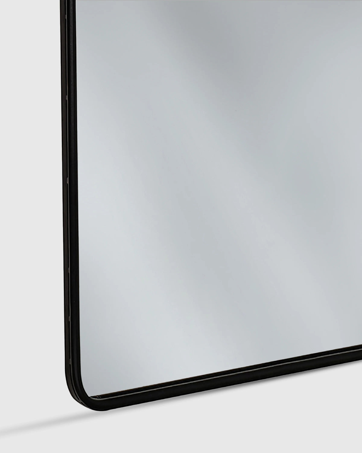 Arched Metal Framed Wall Mirror - One Size / Silver Metal Frame